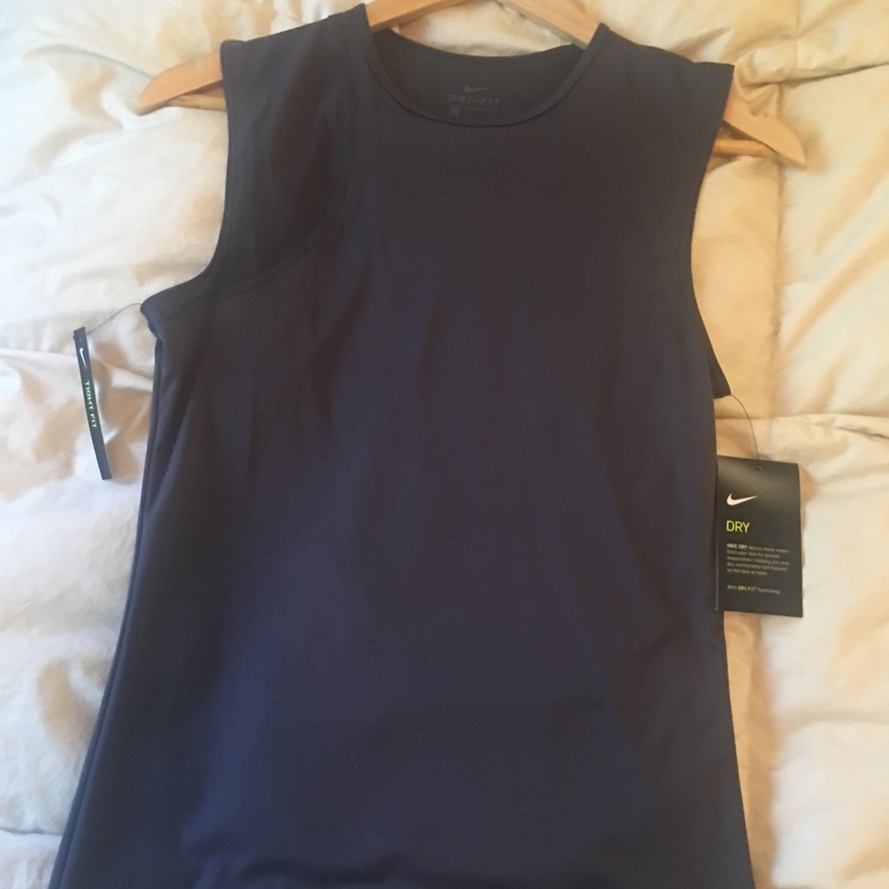 NWT Navy blue Nike Top